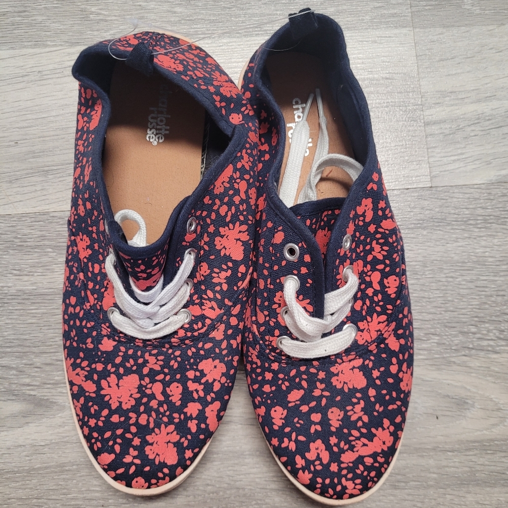 7|$30 Charlotte russe canvas shoes